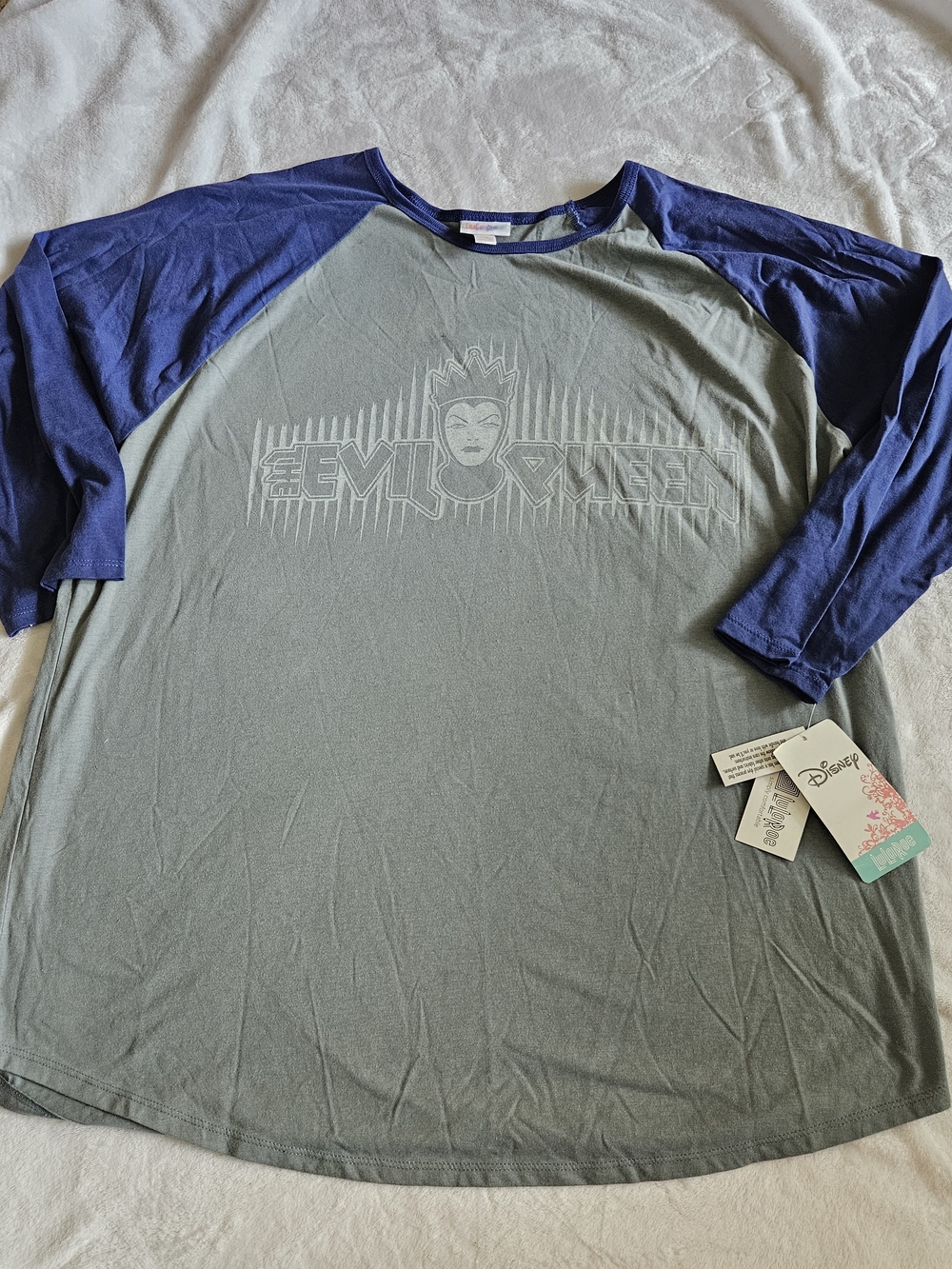 Disney Villians | LuLaRoe | 3XL | Evil Queen | Women’s | Raglan Tee | Randy |NWT